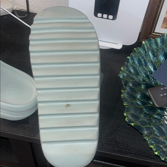 Men's Yeezy Slide - Light blue - Picture 5 of 7